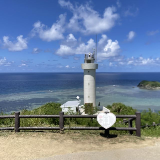 石垣島最北端のスポット平久保崎灯台