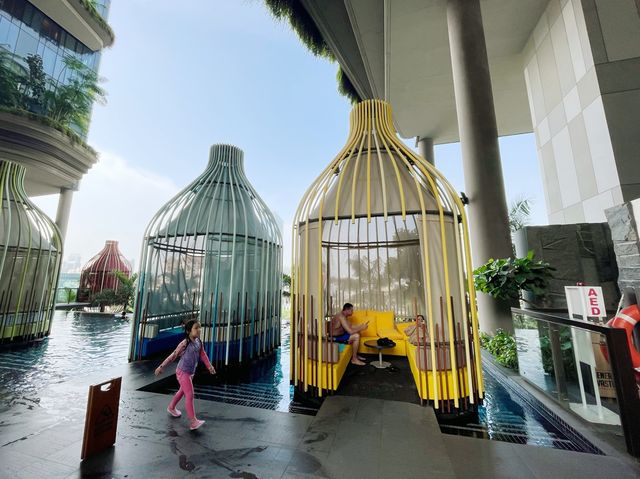 Bird houses infinity pool