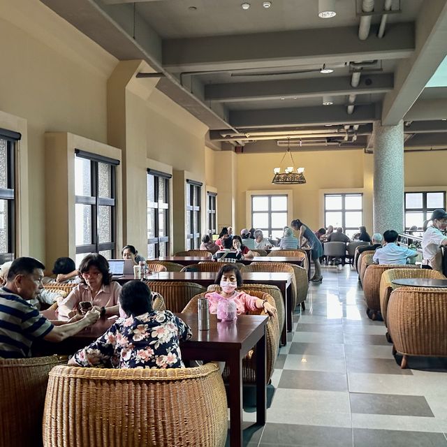 宜蘭頭城鎮（伯朗城堡咖啡館）值得推薦大家