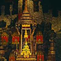 Wat Phra Sri Rattana Satsadaram