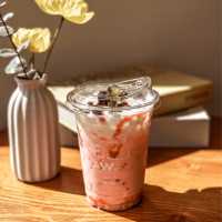 Flatwhite Cafe.Th : คาเฟ่น่ารักสไตล์มินิมอล 