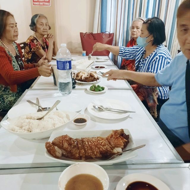 RAMBOY'S LECHONAN: BEST LIEMPO IN KALIBO