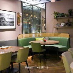 Hyde & Seek User Photo