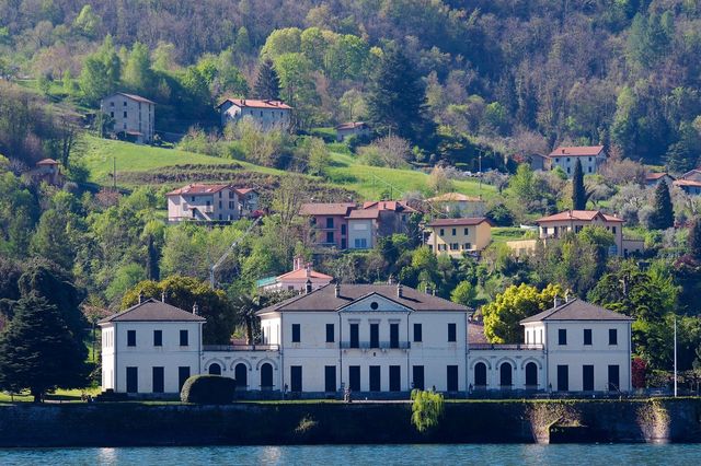lake como ทะเลสาบสุดสวย