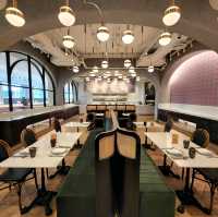 รีวิว โรงแรม Sindhorn Midtown Hotel Bangkok