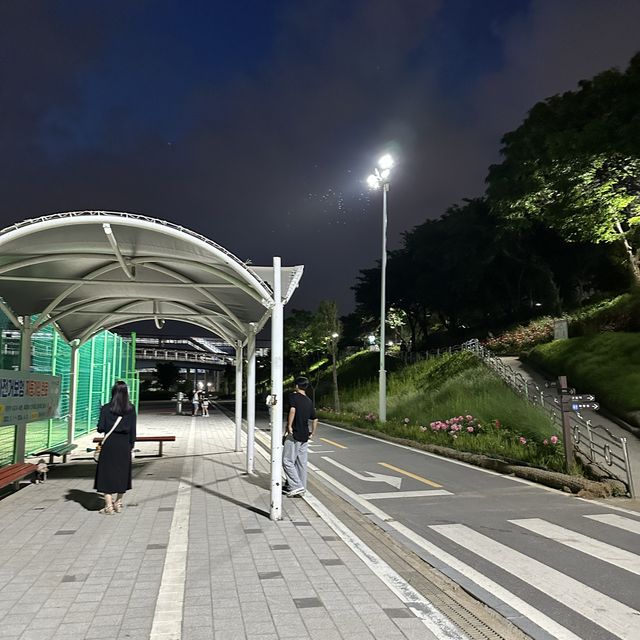 따릉이 타기도, 런닝하기도 좋은 곳 [안양천]