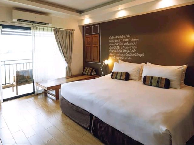 Brown House Hotel by Blu Monkey🌷🌷