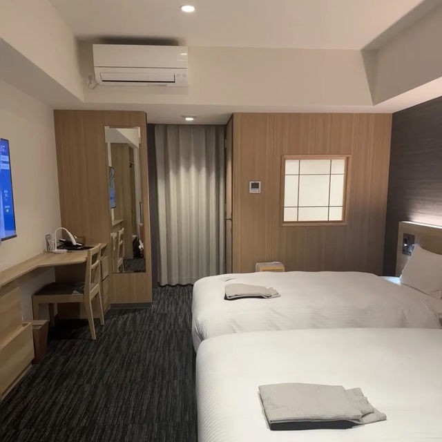 大阪比偲奇格蘭比亞酒店：美食、景觀、寬敞，一站滿足！🏨🍳🌆
