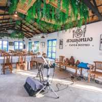 สวนลุงหมง - Cafe & Bistro