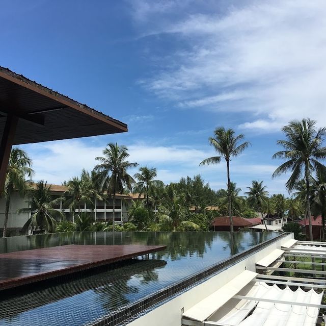 โรงแรมหรู ติดทะเลที่เขาหลัก กิจกรรมเพียบ