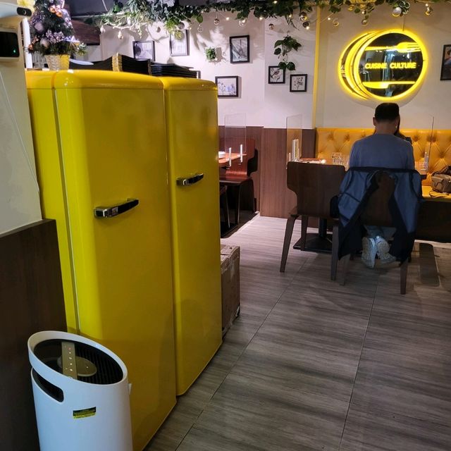 在中環的樓上法式小店 在中環的樓上法式小店