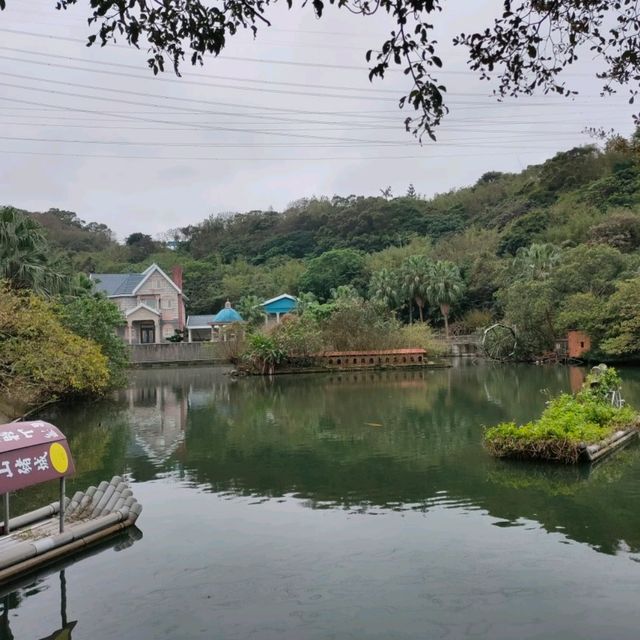 媲美動物園的台灣山豬城