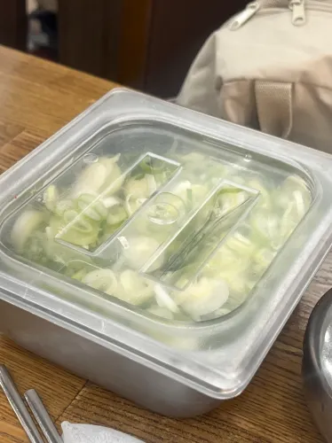 韓国/ソウル【弘大】弘大で朝ごはんを食べるならこちら💁♀️ソルロンタンのお店