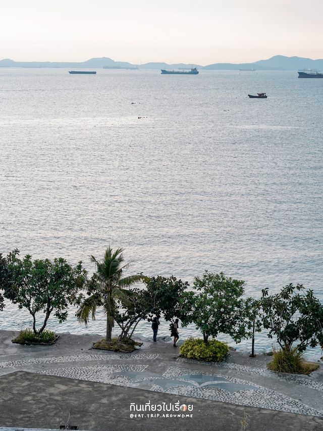 เดินถ่ายรูปที่เกาะลอย ศรีราชา