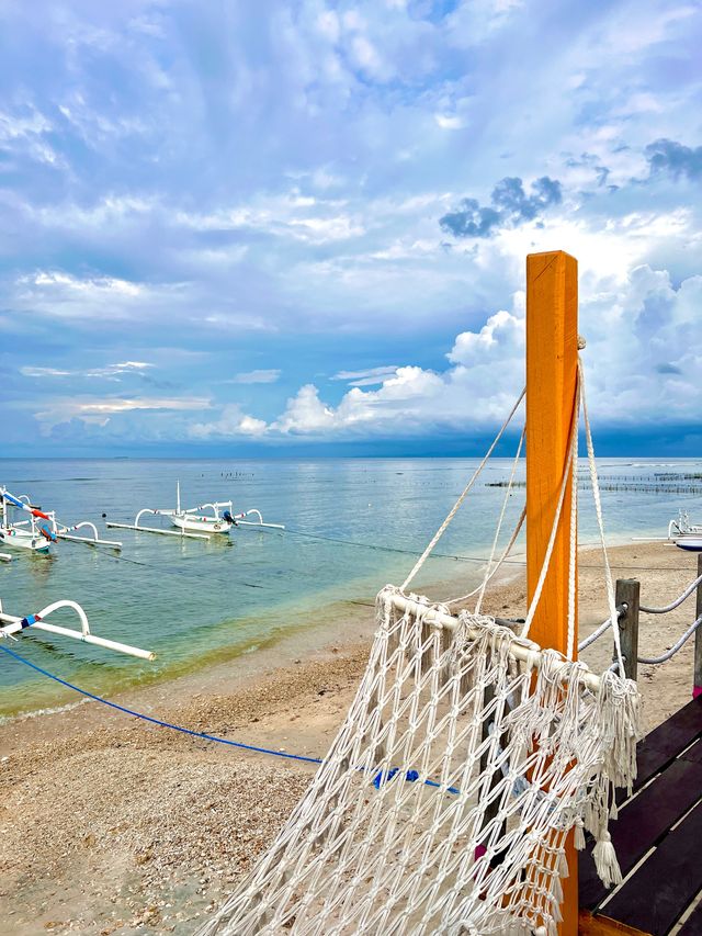 The Corner Beach Bar In Nusa Island🏝️ 