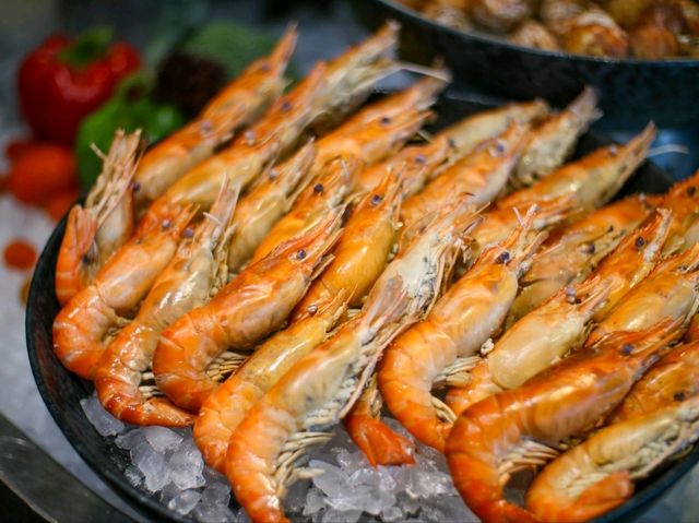 ดินเนอร์บุฟเฟ่ต์ วิวแม่น้ำเจ้าพระยา