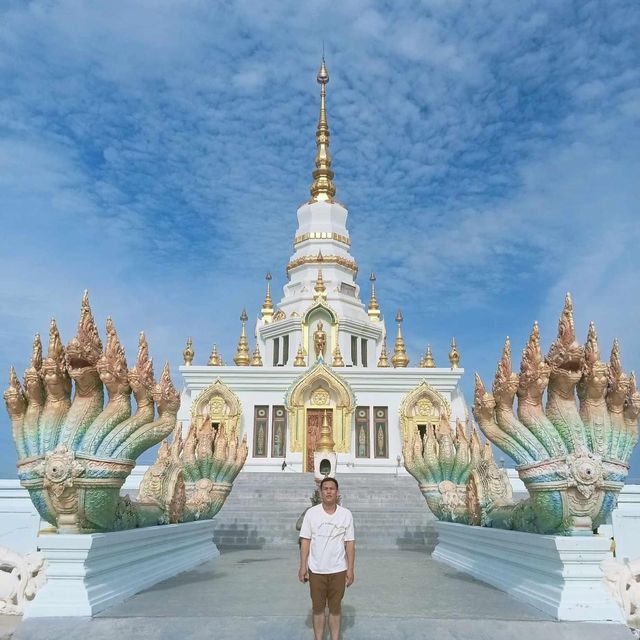 มหาเจดีย์วัดแสนสุข แลนด์มาร์คสายบุญ🙏🏻