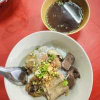 ข้าวต้มรถแดง หาดใหญ่
