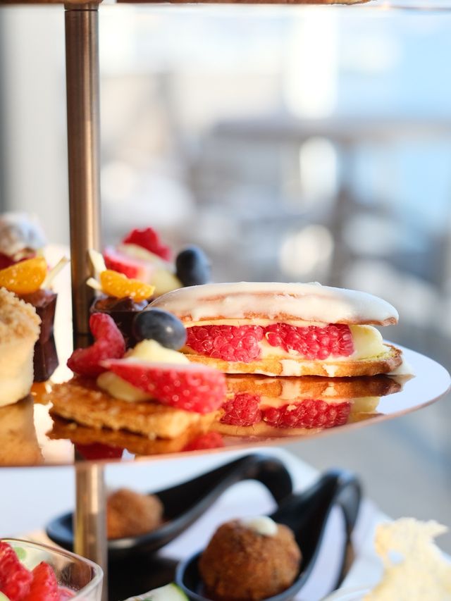 全新耀眼✨嘅粉紅及紅色Afternoon Tea  全新耀眼✨嘅粉紅及紅色Afternoon Tea