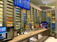 ベトナム　ベトナム観光　ノイバイ国際空港のSONG HONG BUSINESS LOUNGEは最高だぞ！