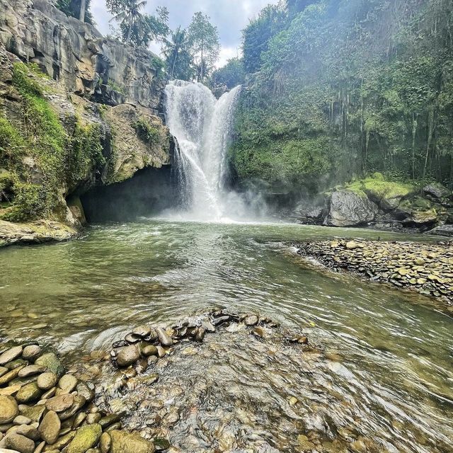 Tegenungan Waterfall, Bali