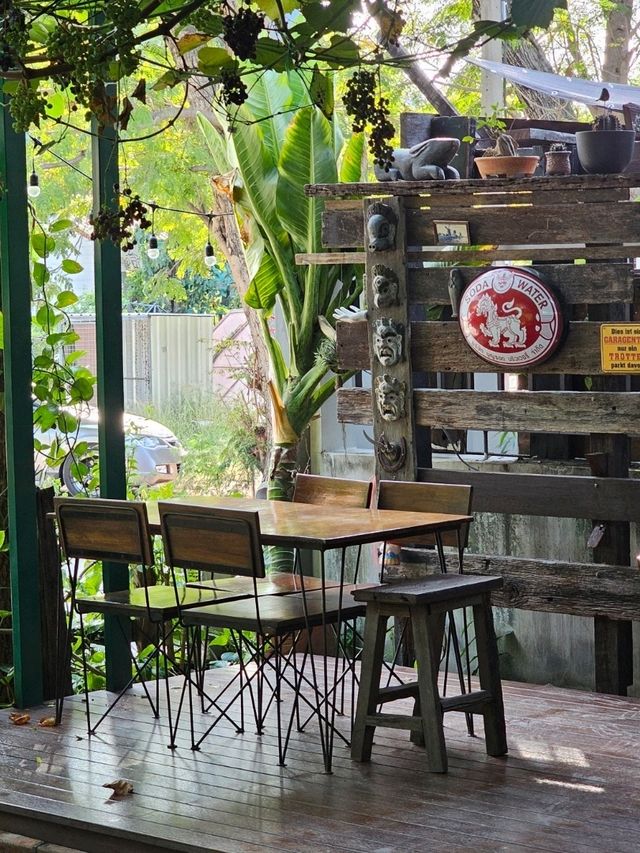 ร้านกาแฟ บ้านริมคลองคาเฟ่