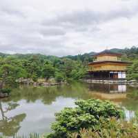 ［京都］金閣寺（鹿苑寺）｜金光閃閃的世界遺產