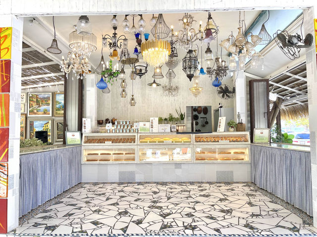 “เครปกล้วยบางปู” ร้านน่ารัก เค้กอร่อย