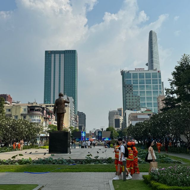 요기 유럽아니고 호치민🏰