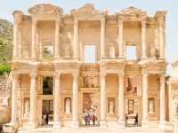 Library of Celsus: Ancient Marvel in Turkey 🇹🇷