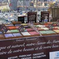 Weekend Market: A Vibrant Slice of Marseille 