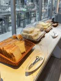 รีวิว Miracle Lounge ที่สุวรรณภูมิ