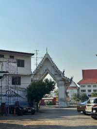 วัดที่ได้รับการบูรณะโดยกษัตริย์คือที่มาของ วัดราชบู