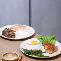 CANTINE | NEW ROOFTOP COFFEE & EATERY IN TIYASAN