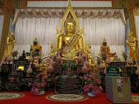 พระมหาธาตุแก่นนคร  ขอนแก่น