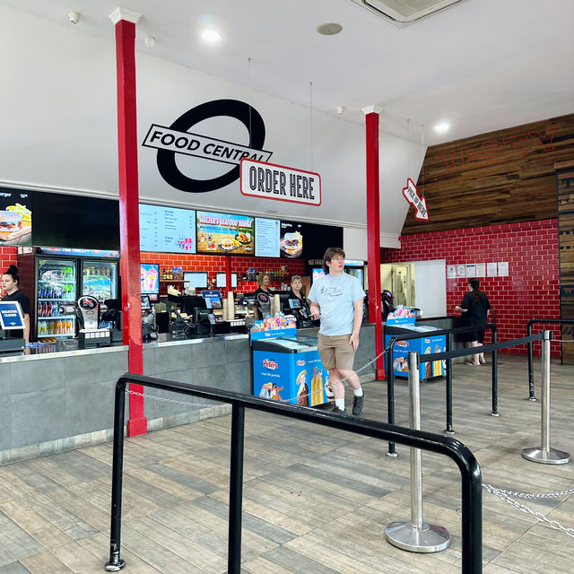 Flavourful pit stop: Food Central @ Dreamworld Gold Coast 🇦🇺