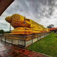 วัดพระนอนแหลมพ้อ พระนอนปางปรินิพพานใหญ่ที่สุด