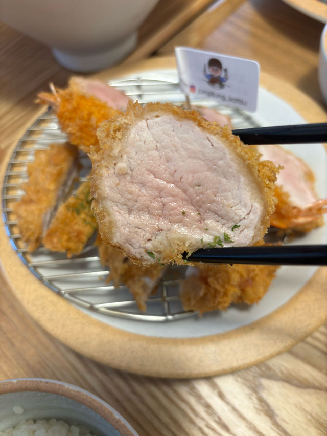 첨단 돈까스 맛집을 찾으신다면,정성카츠
