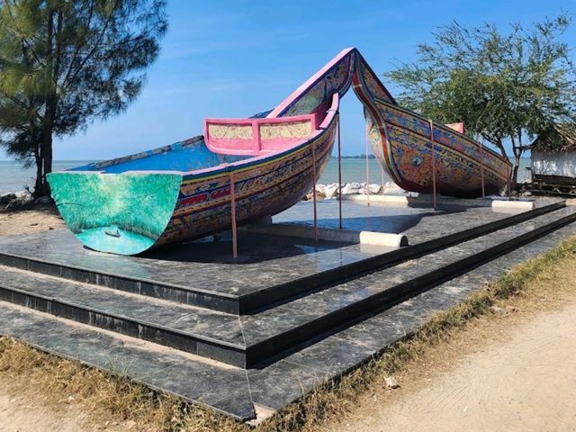 Rusamilae Beach