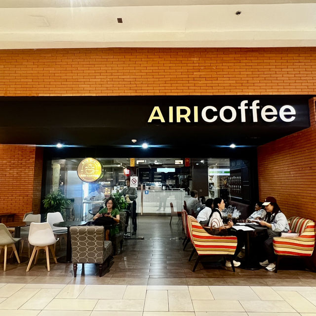 นั่งชิลๆๆที่☕️ Airi coffee (ไอริคอฟฟี่)เดอะเบลล์ 