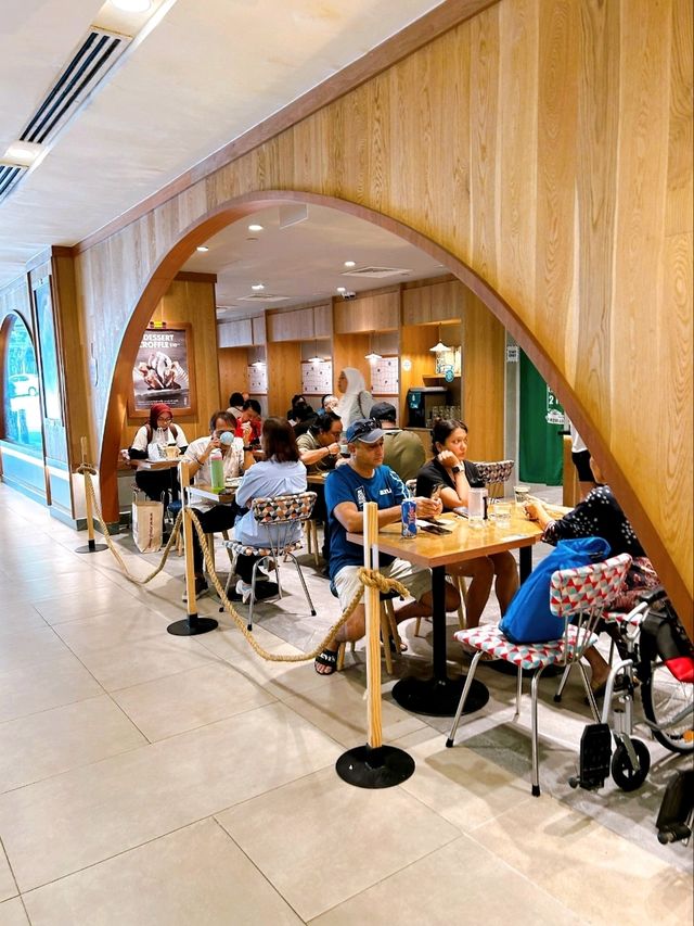 Tiong Bahru Bakery & Cafe: A Local Foodie Gem