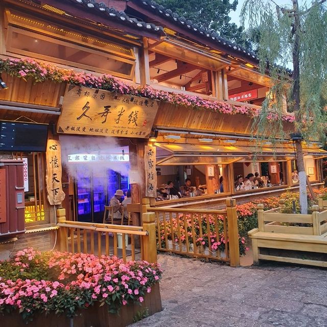  september in Lijiang