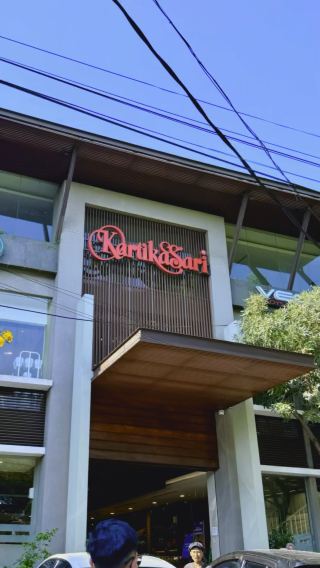 Bring Bandung Home: Top Souvenir Picks at Kartika Sari
