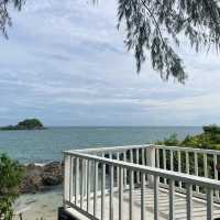 Curve Beach @สัตหีบ
