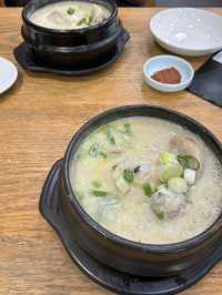 【ソウル🇰🇷弘大】ソウルで1番美味しい⁉️ミシュラン獲得✨クリーミーな参鶏湯