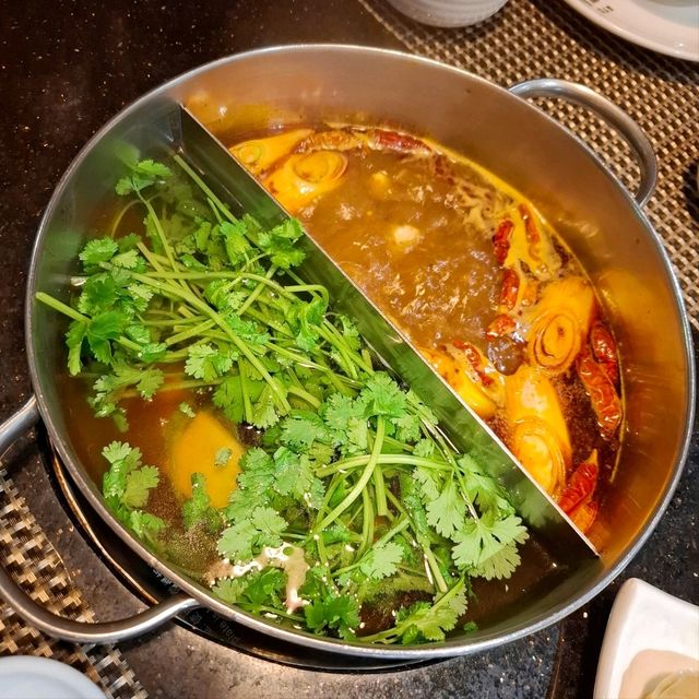 港式中日火鍋料理
