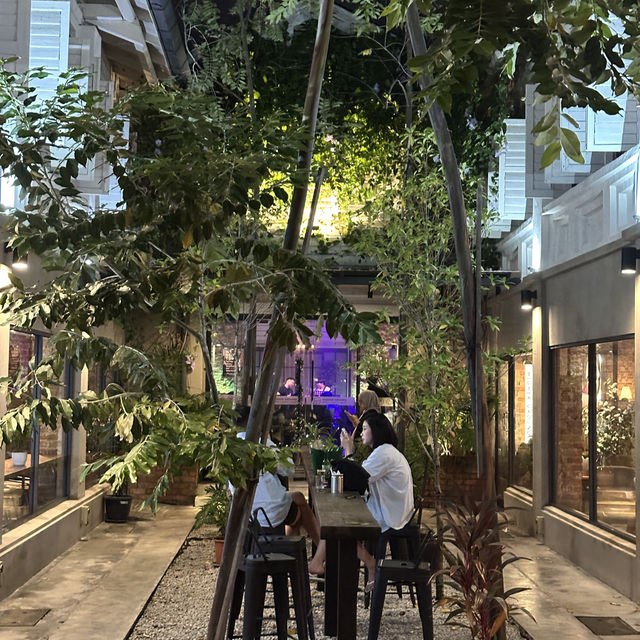 Higher Ground: A Trendy Oasis in Georgetown