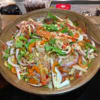 Lunch buffet  จุใจ 6 ใบแดง 