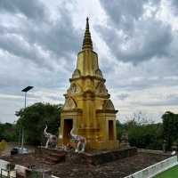 วัดเขาพระอานนท์ วัดเก่าแก่ในสุราษฎร์ธานี