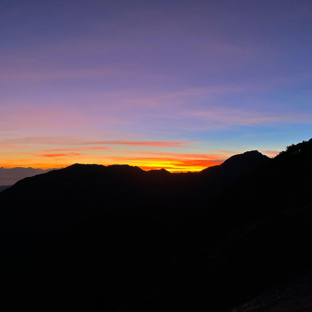 Discover the beauty of Hehuanshan with stunning sunrise view 